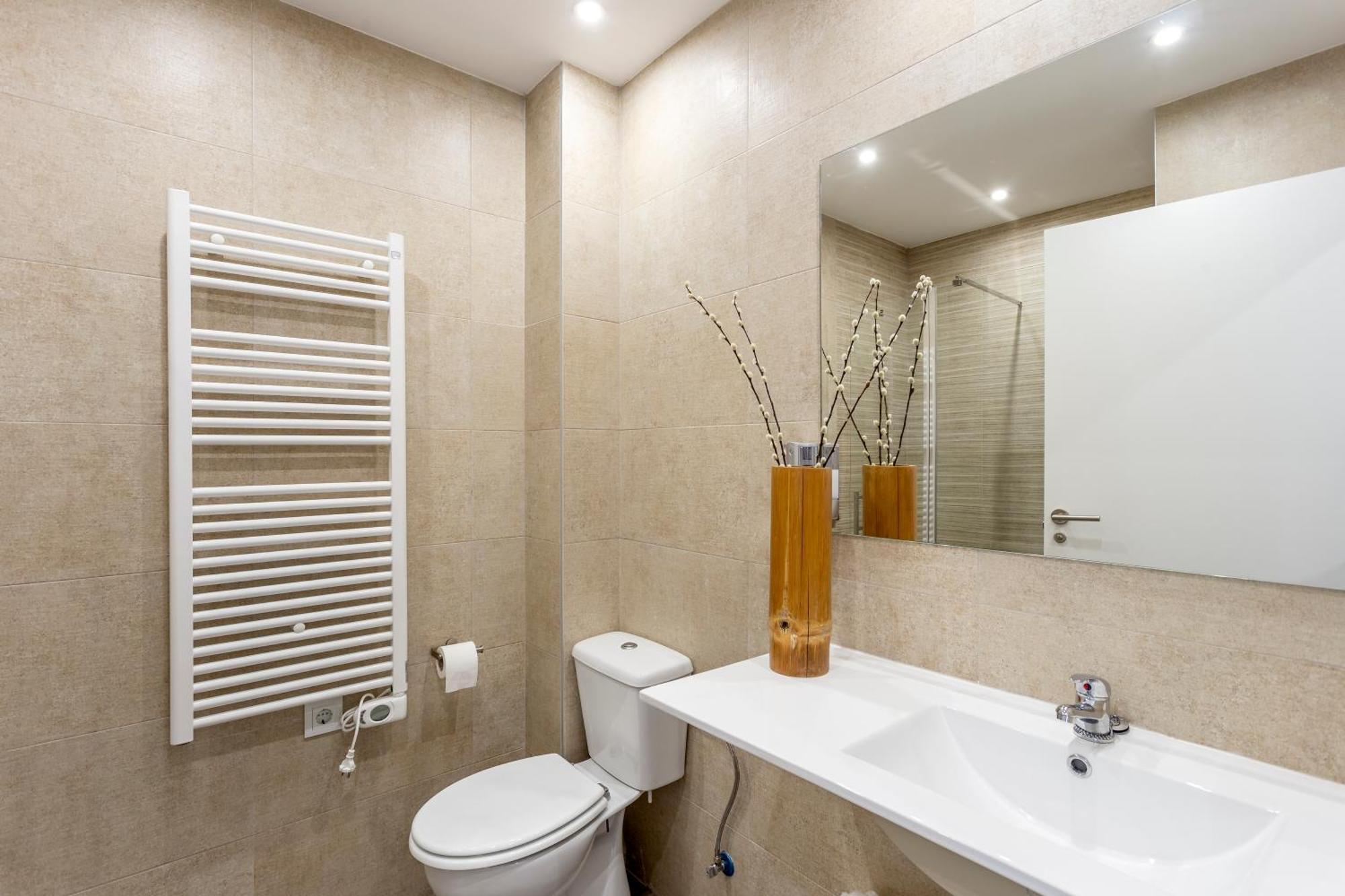 Hotel Bestprice Alegria Madrid Exteriör bild